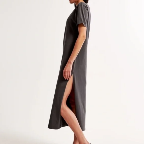 Abercrombie & Fitch Dark Grey T-Shirt Maxi Dress - Picture 2 of 6